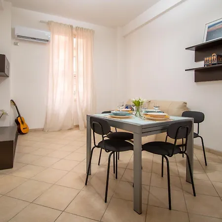 Art Apartamento Cagliari
